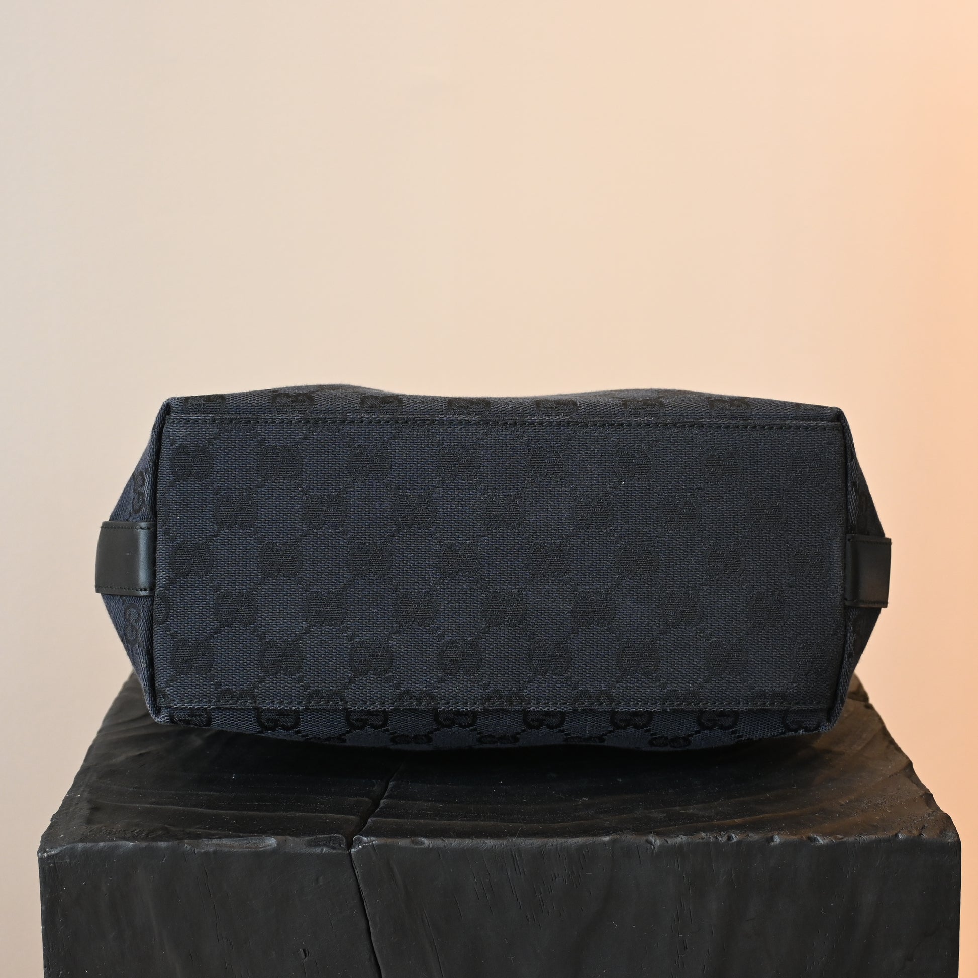 Gucci GG Black Hobo - Leluxe Vintage Sdn. Bhd.