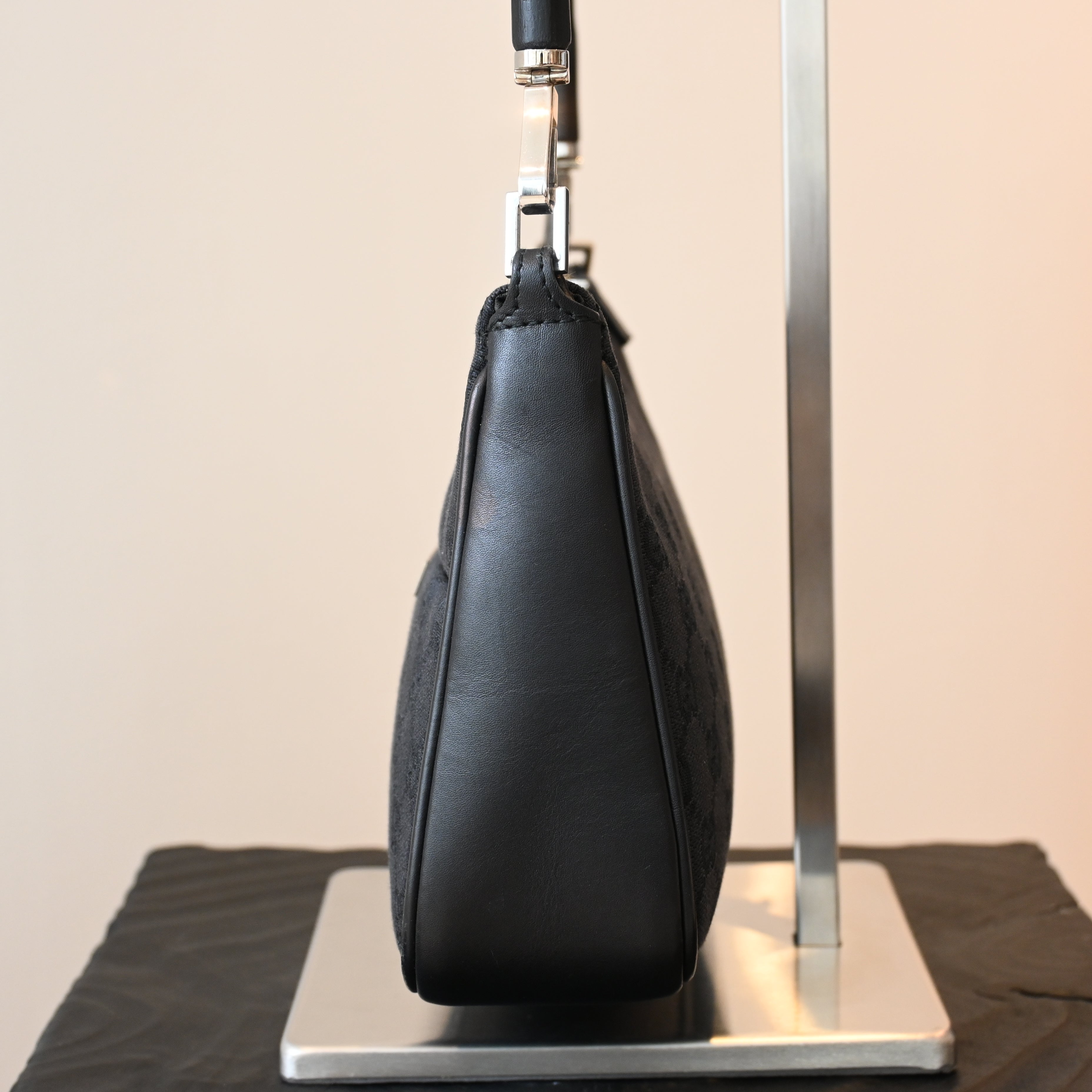 Gucci GG Canvas Bamboo Hobo - Leluxe Vintage Sdn. Bhd.