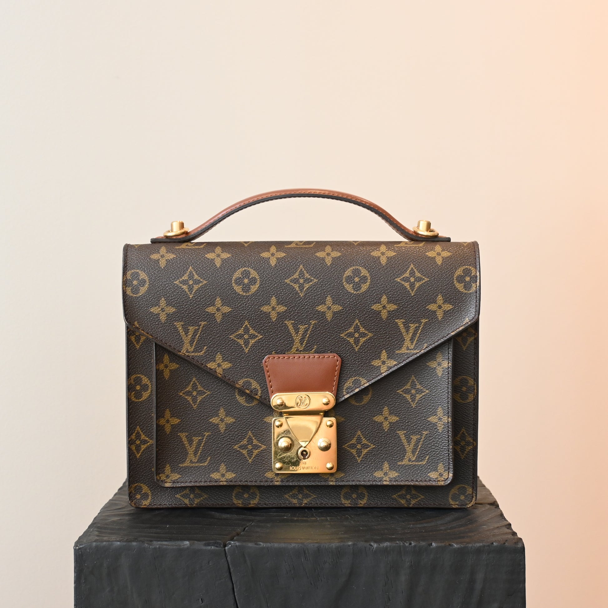 Louis Vuitton Monceau 26 - Leluxe Vintage Sdn. Bhd.