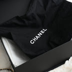 Chanel Vanity Pearl Crush Lambskin - Leluxe Vintage Sdn. Bhd.