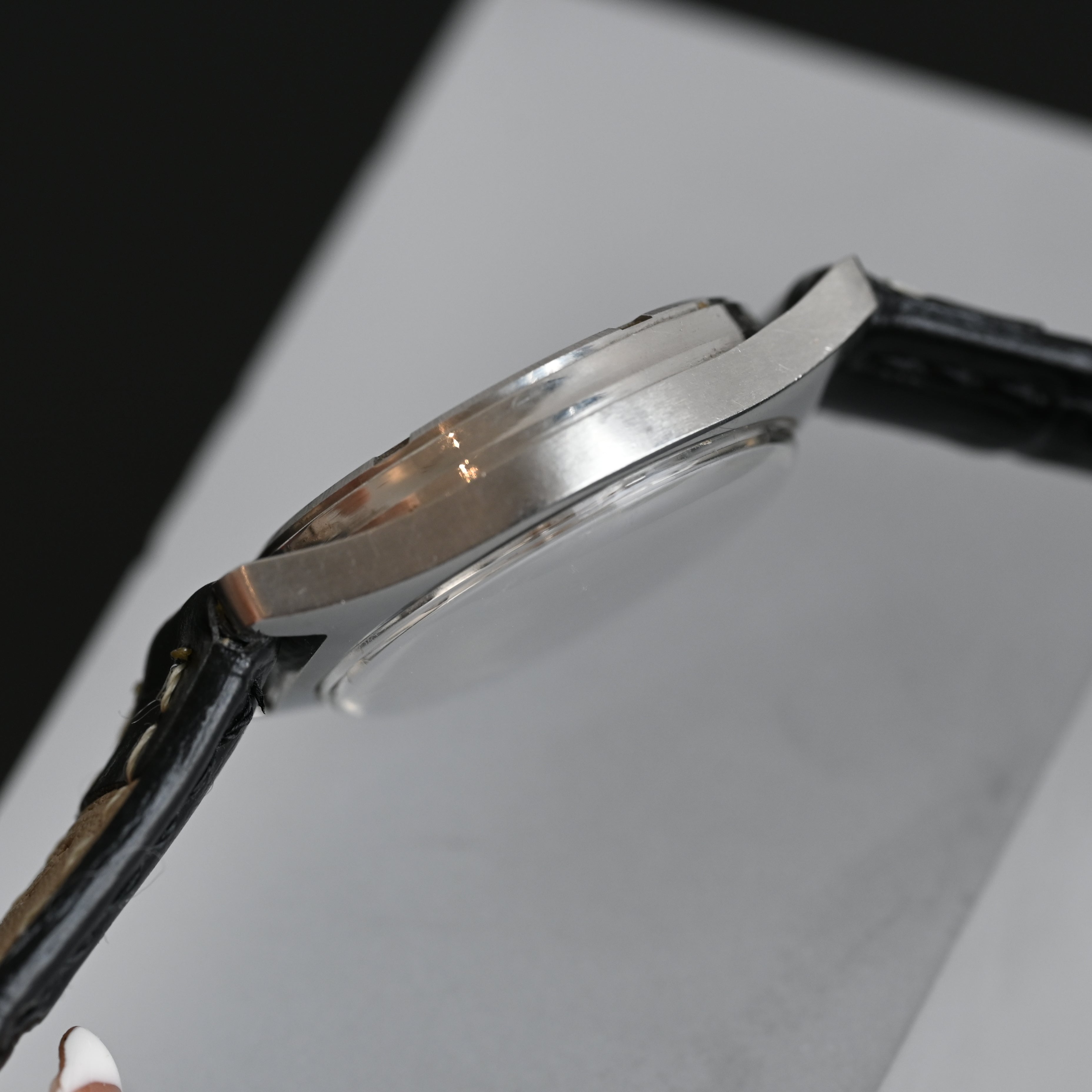 Omega Geneve Ref.135.041 Cal.601 - Leluxe Vintage Sdn. Bhd.