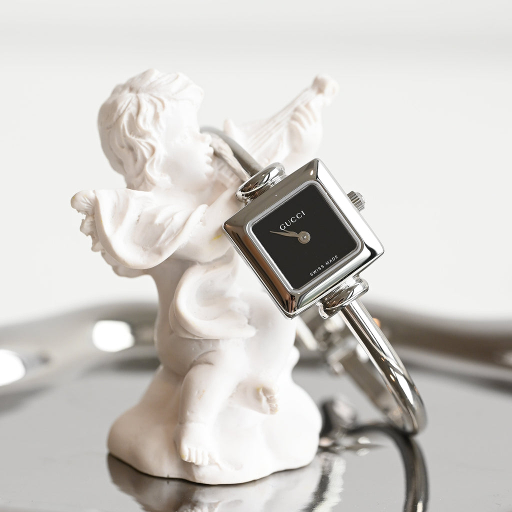 Gucci Bangle Black Dial Watch 1900L