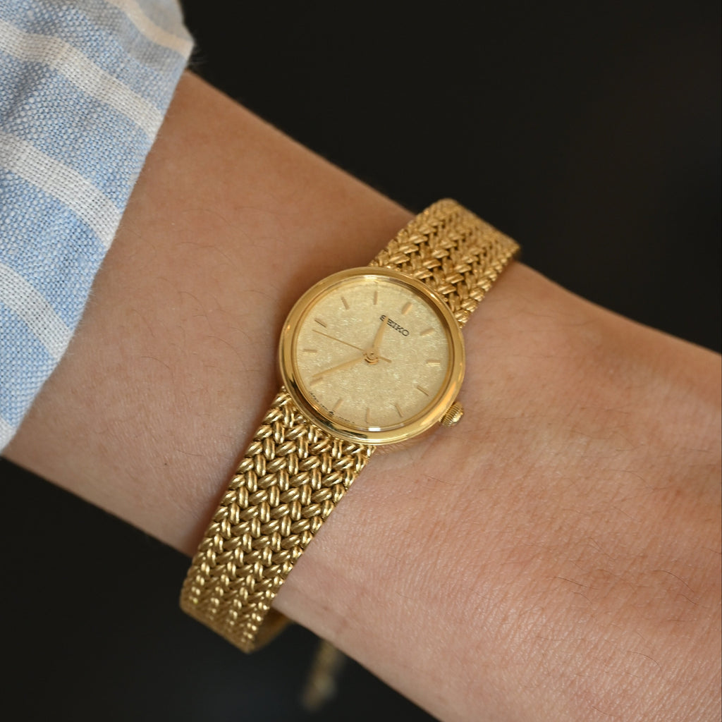 Seiko Frosted Gold Dial with Mesh Bracelet Watch 2P21-0B70