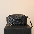 Gucci GG Marmont Small Matelassé Crossbody Camera Bag