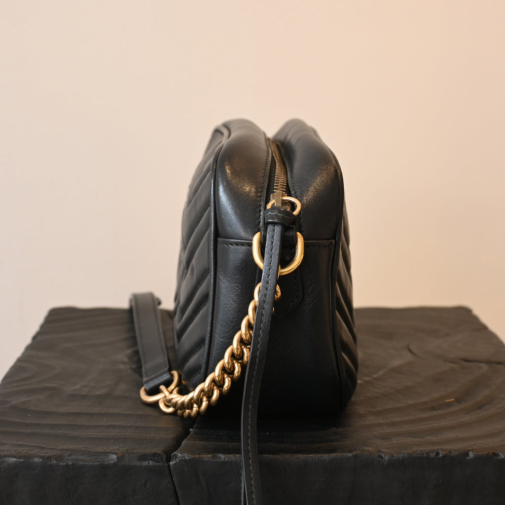 Gucci GG Marmont Small Matelassé Crossbody Camera Bag