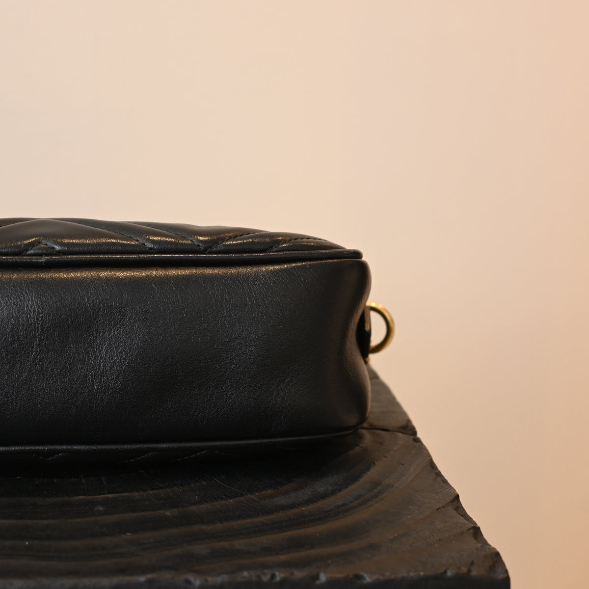 Gucci GG Marmont Small Matelassé Crossbody Camera Bag