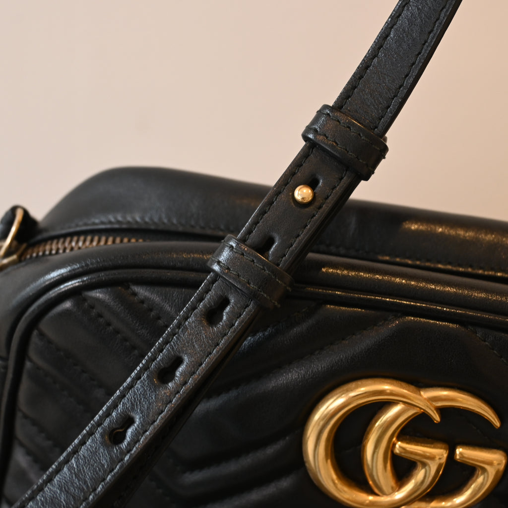 Gucci GG Marmont Small Matelassé Crossbody Camera Bag