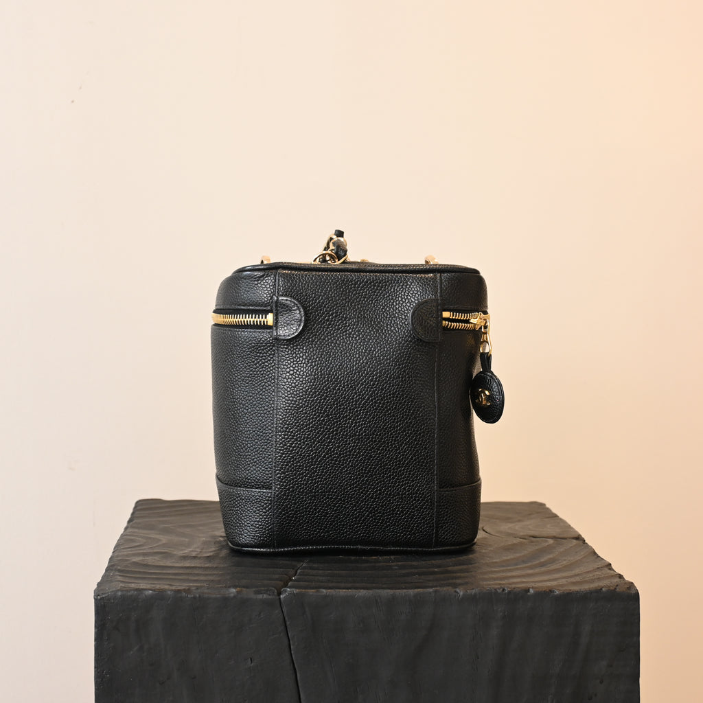 Chanel Vintage Vanity Case Black Caviar