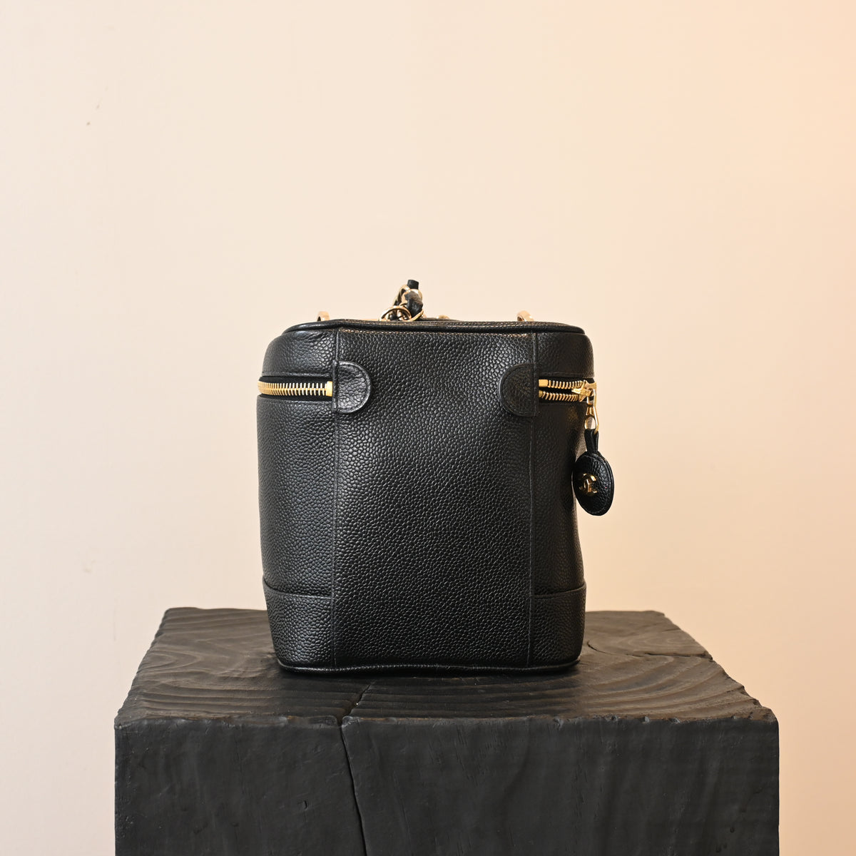 Chanel Vintage Vanity Case Black Caviar