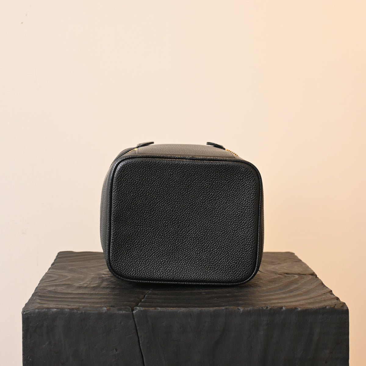 Chanel Vintage Vanity Case Black Caviar