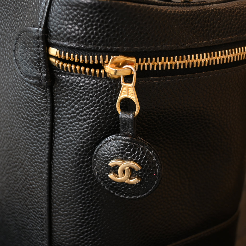 Chanel Vintage Vanity Case Black Caviar