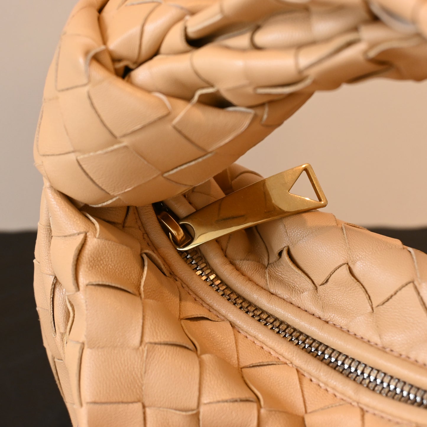 Bottega Veneta Mini Jodie - Leluxe Vintage Sdn. Bhd.