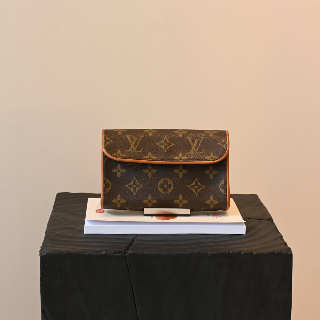 Louis Vuitton Pochette Florentine PM - Leluxe Vintage Sdn. Bhd.