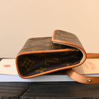 Louis Vuitton Pochette Florentine PM - Leluxe Vintage Sdn. Bhd.