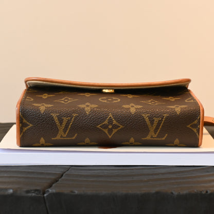 Louis Vuitton Pochette Florentine PM - Leluxe Vintage Sdn. Bhd.