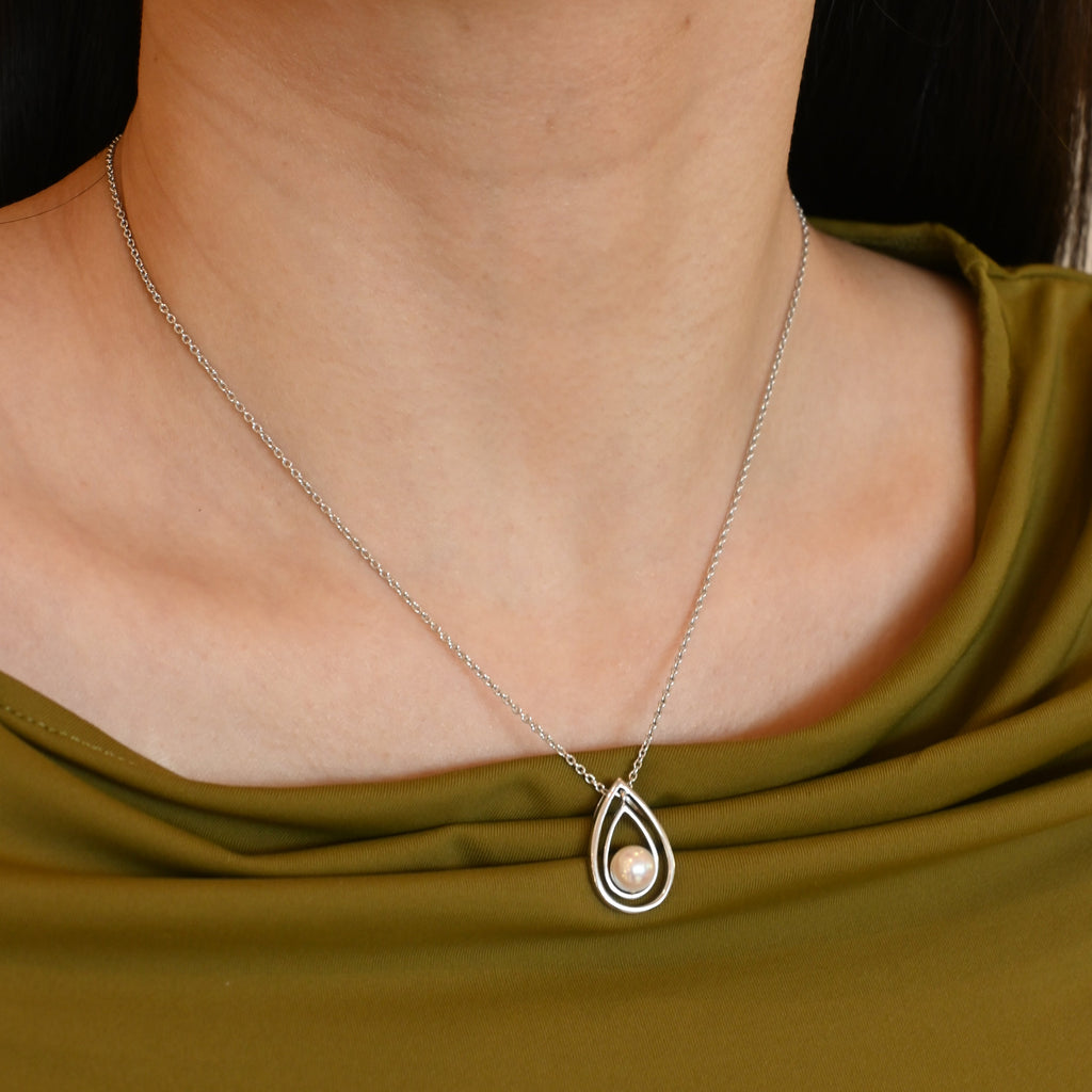 Tasaki Akoya Pearl Necklace 7mm