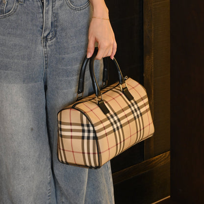 Burberry Nova Check Boston - Leluxe Vintage Sdn. Bhd.