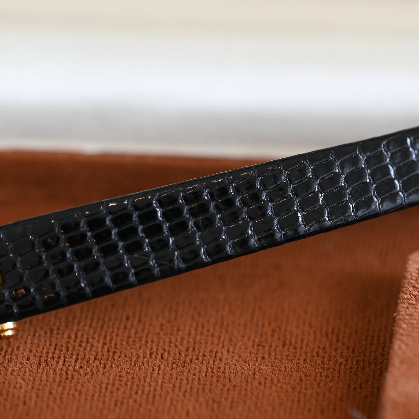 Gucci 4500L T-Lugs Watch