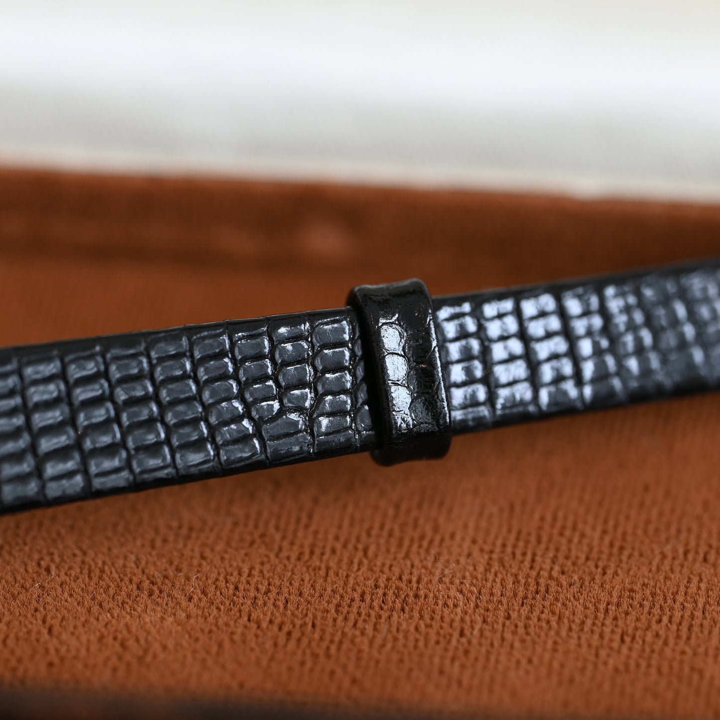 Gucci 4500L T-Lugs Watch