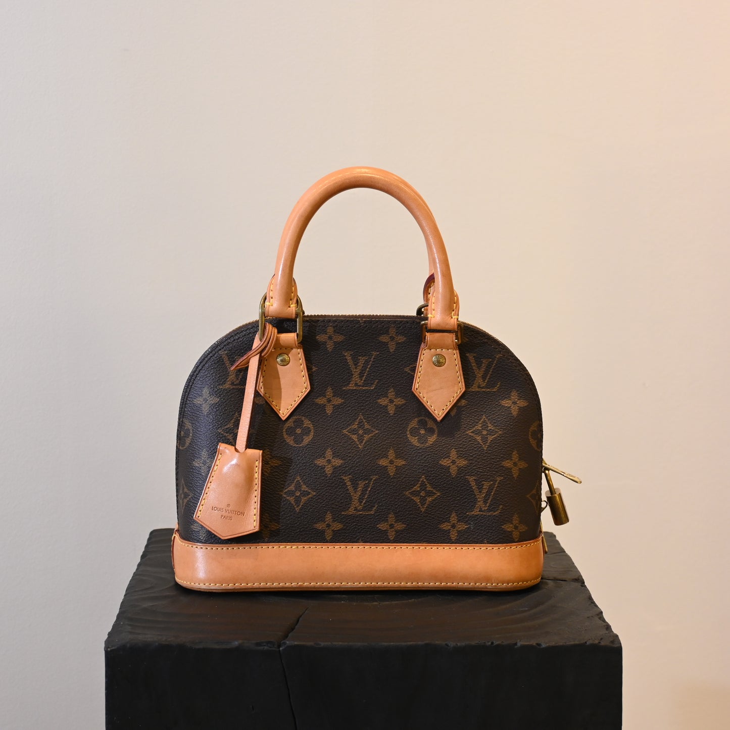 Louis Vuitton Alma BB - Leluxe Vintage Sdn. Bhd.