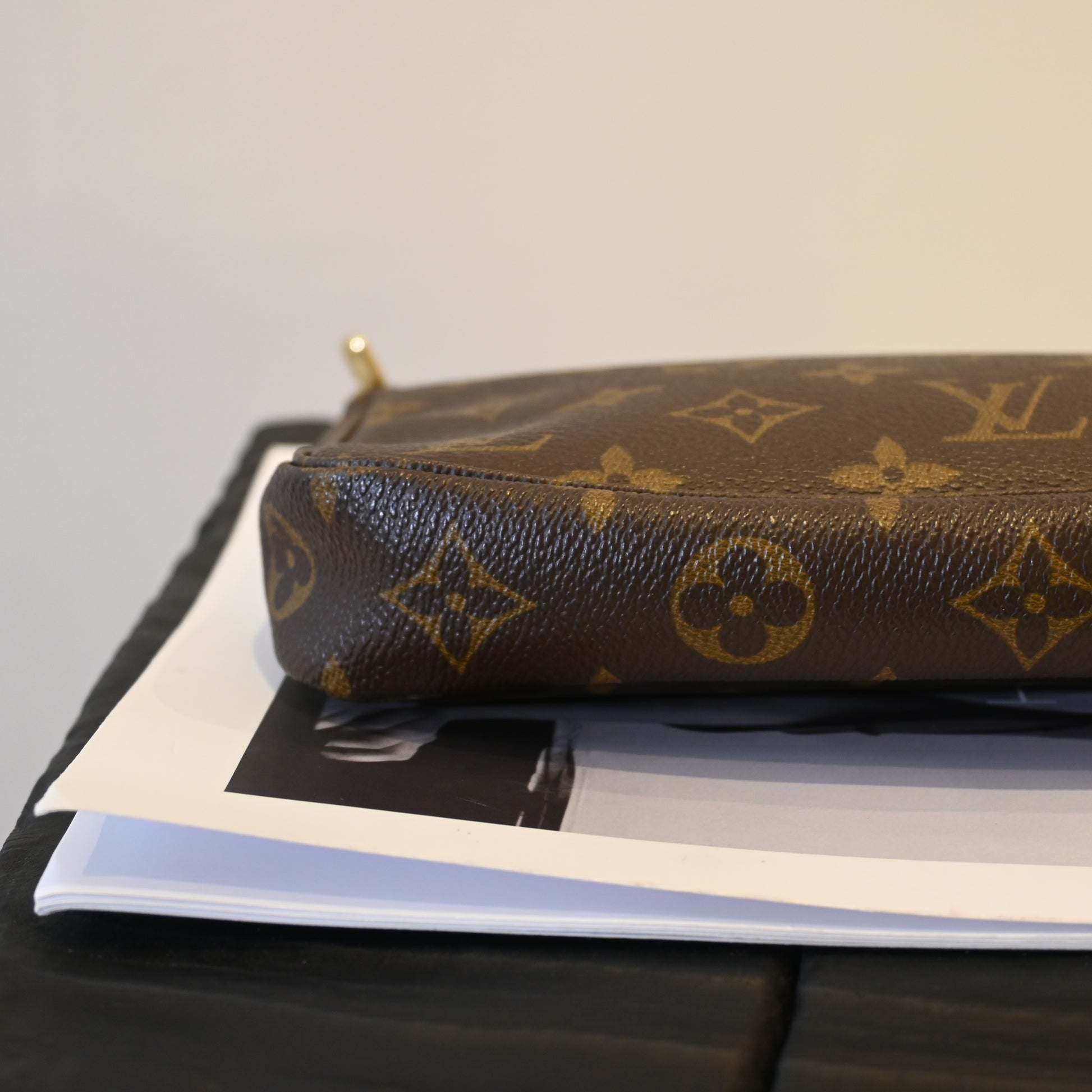 Louis Vuitton Monogram Pochette Accessoires - Leluxe Vintage Sdn. Bhd.