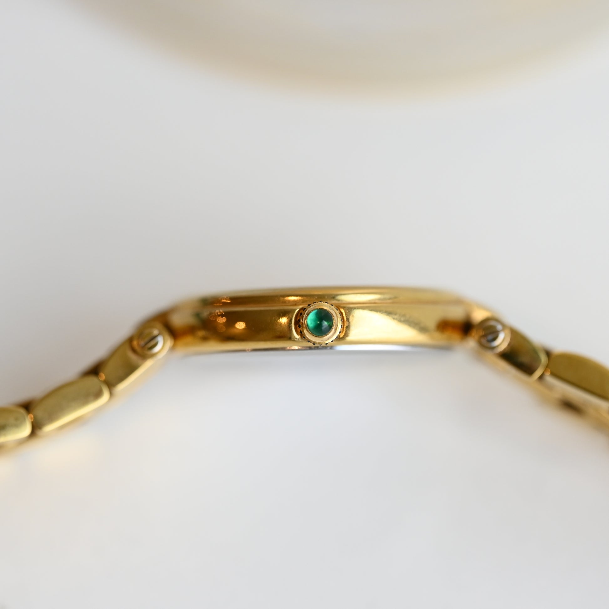 Longines L6.204.2 Oval Bracelet Watch - Leluxe Vintage Sdn. Bhd.