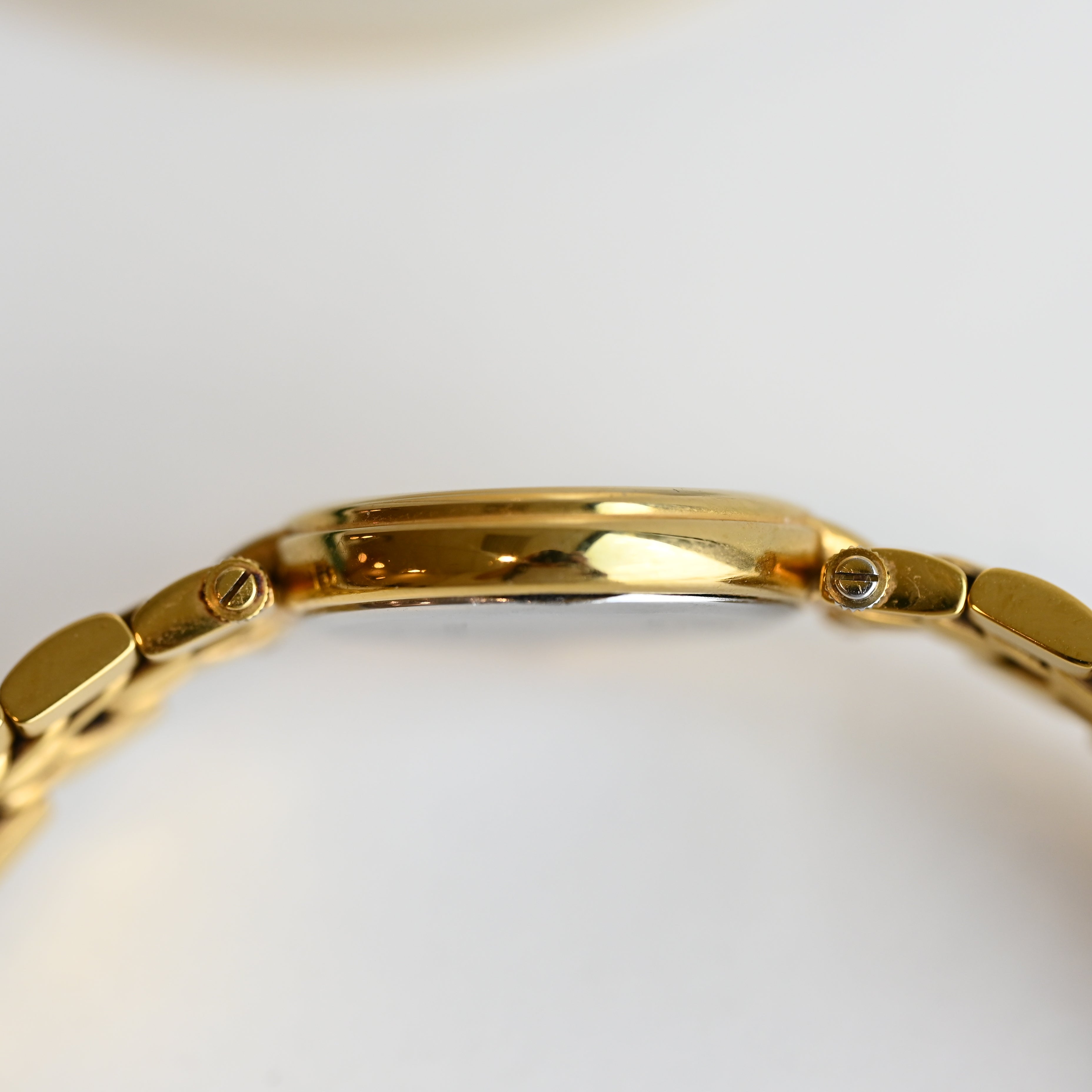 Longines L6.204.2 Oval Bracelet Watch - Leluxe Vintage Sdn. Bhd.