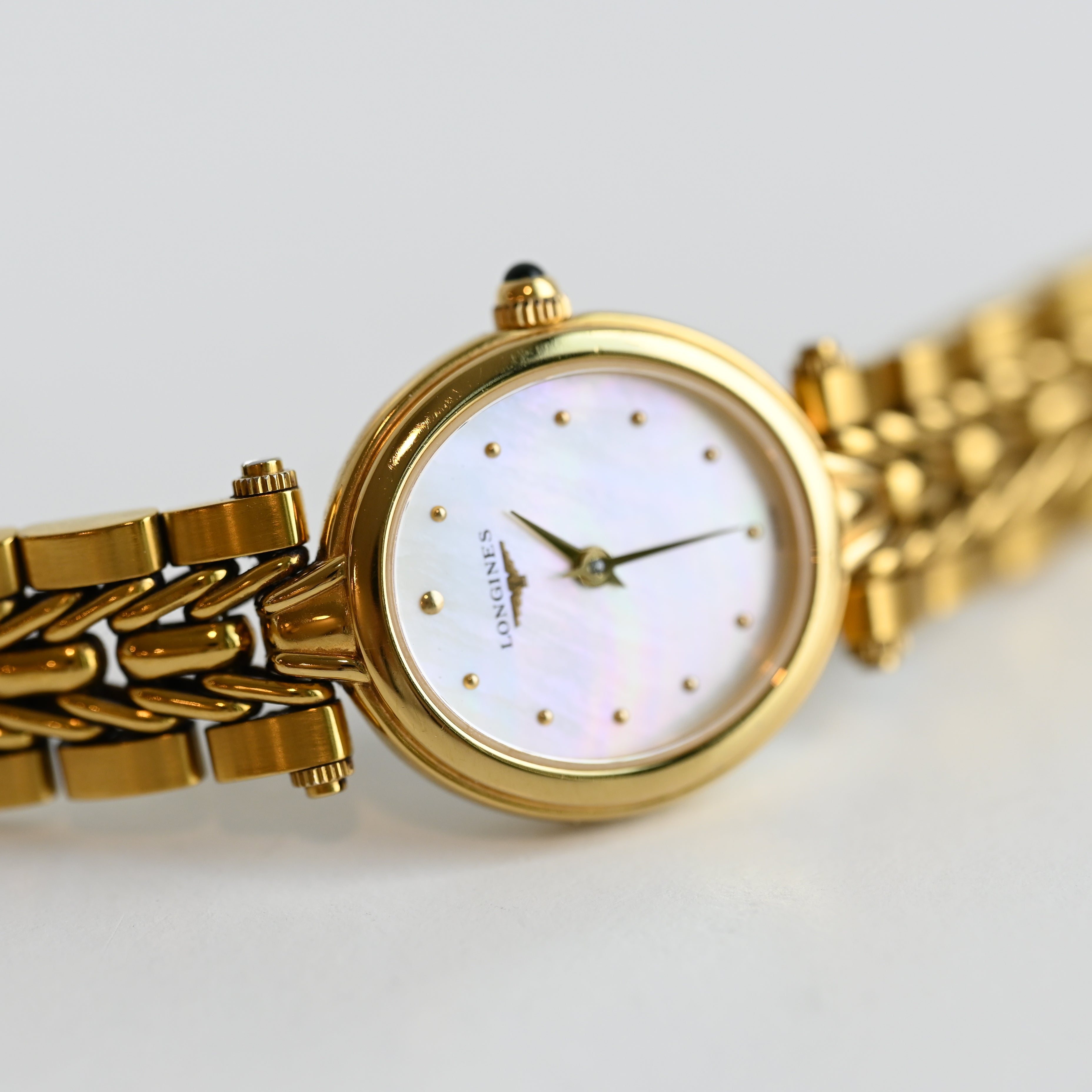 Longines L6.204.2 Oval Bracelet Watch - Leluxe Vintage Sdn. Bhd.