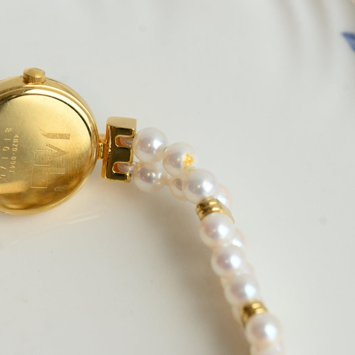 Mikimoto Double Pearl Bracelet JAL Watch Ref. 4N20-0941
