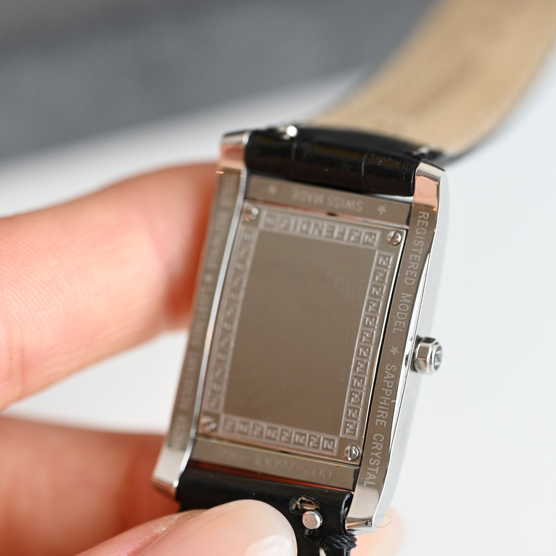 Fendi 002-7600L-966 Watch - Leluxe Vintage Sdn. Bhd.