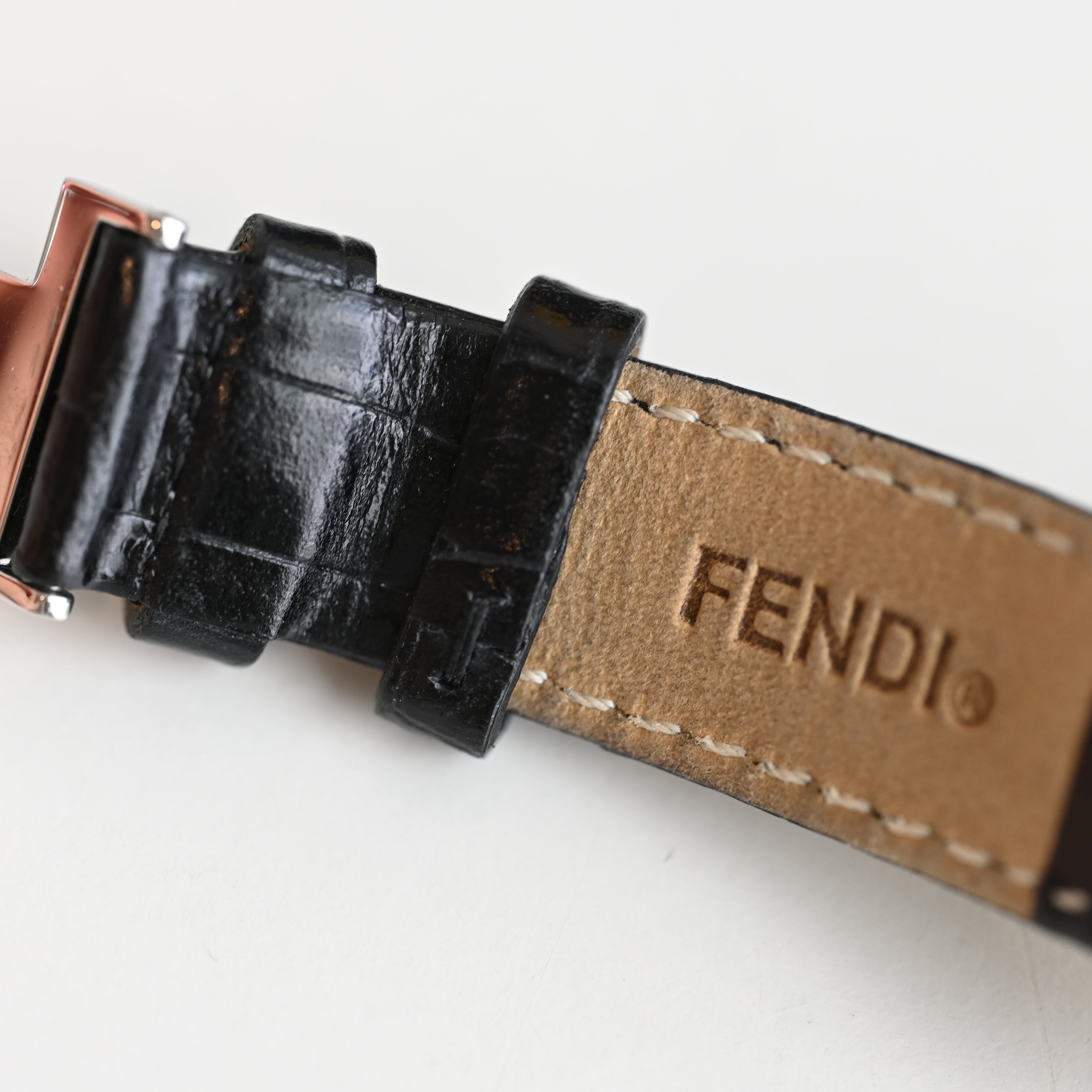 Fendi 002-7600L-966 Watch - Leluxe Vintage Sdn. Bhd.