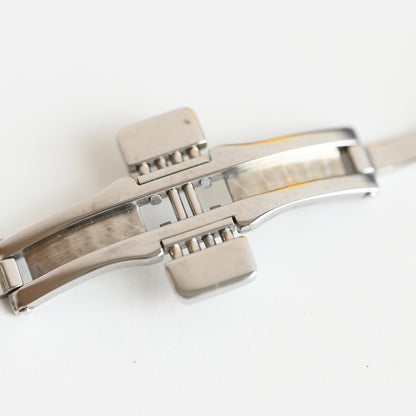 Fendi 002-7600L-966 Watch - Leluxe Vintage Sdn. Bhd.