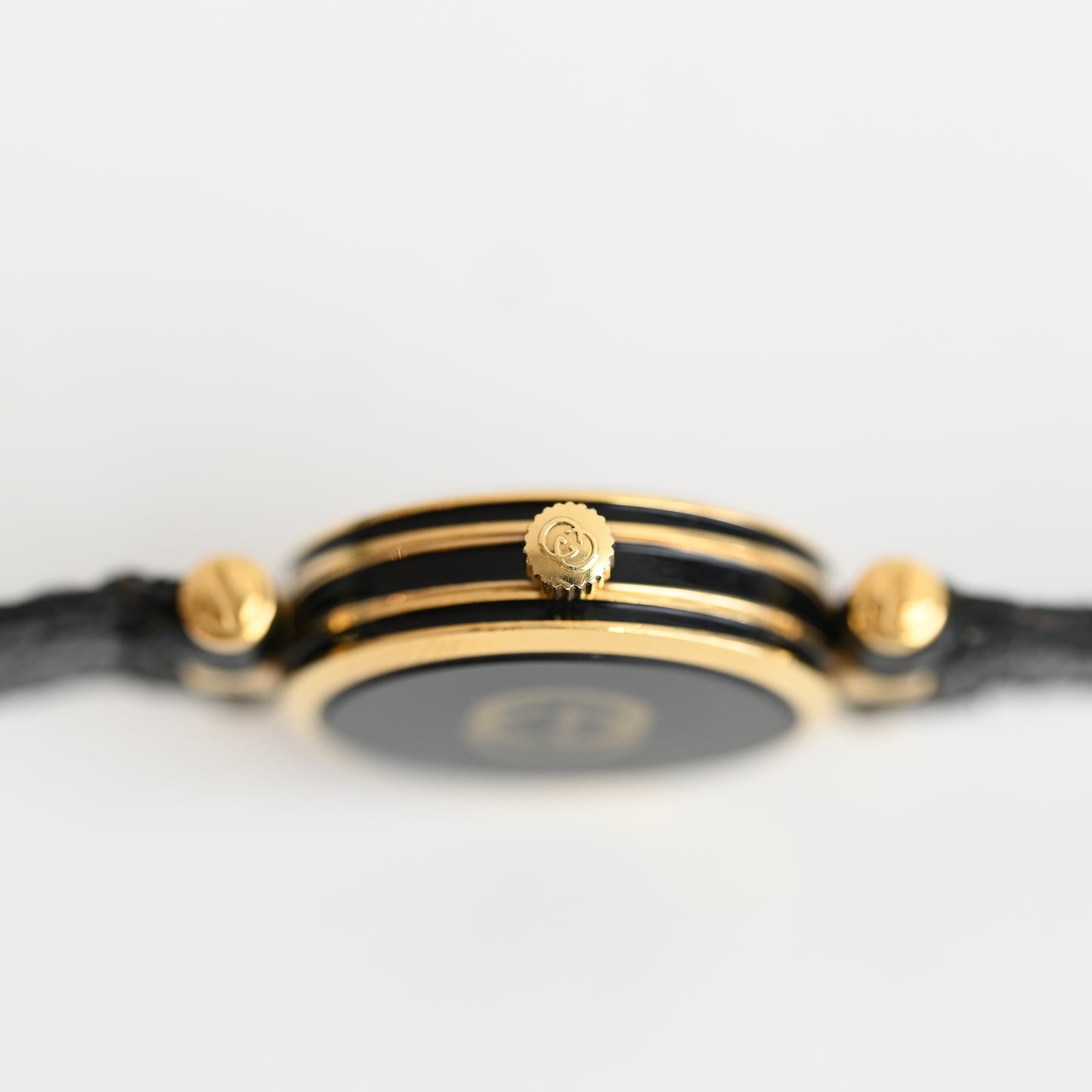 Gucci 2000L Sherry Line Watch - Leluxe Vintage Sdn. Bhd.