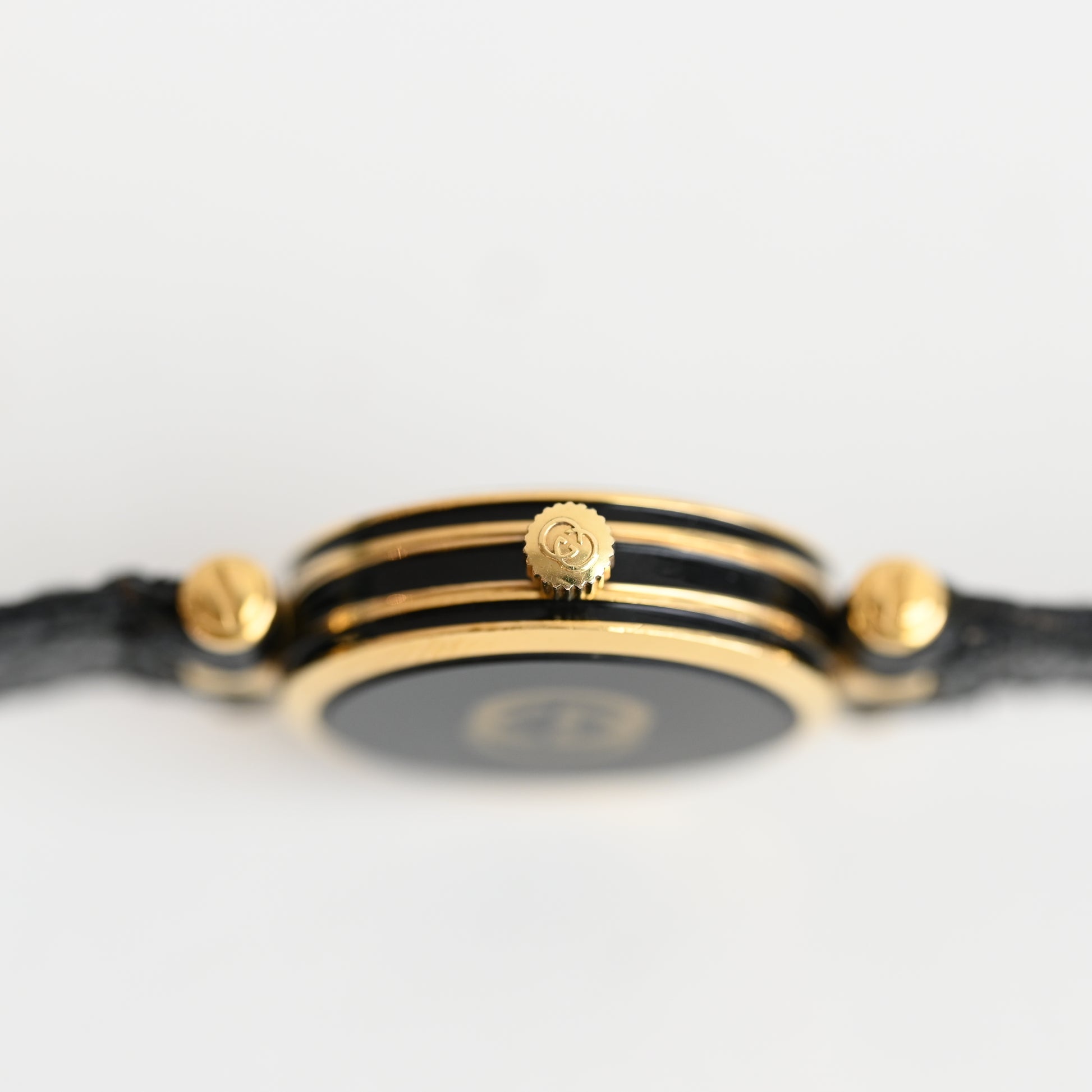 Gucci 2000L Sherry Line Watch - Leluxe Vintage Sdn. Bhd.
