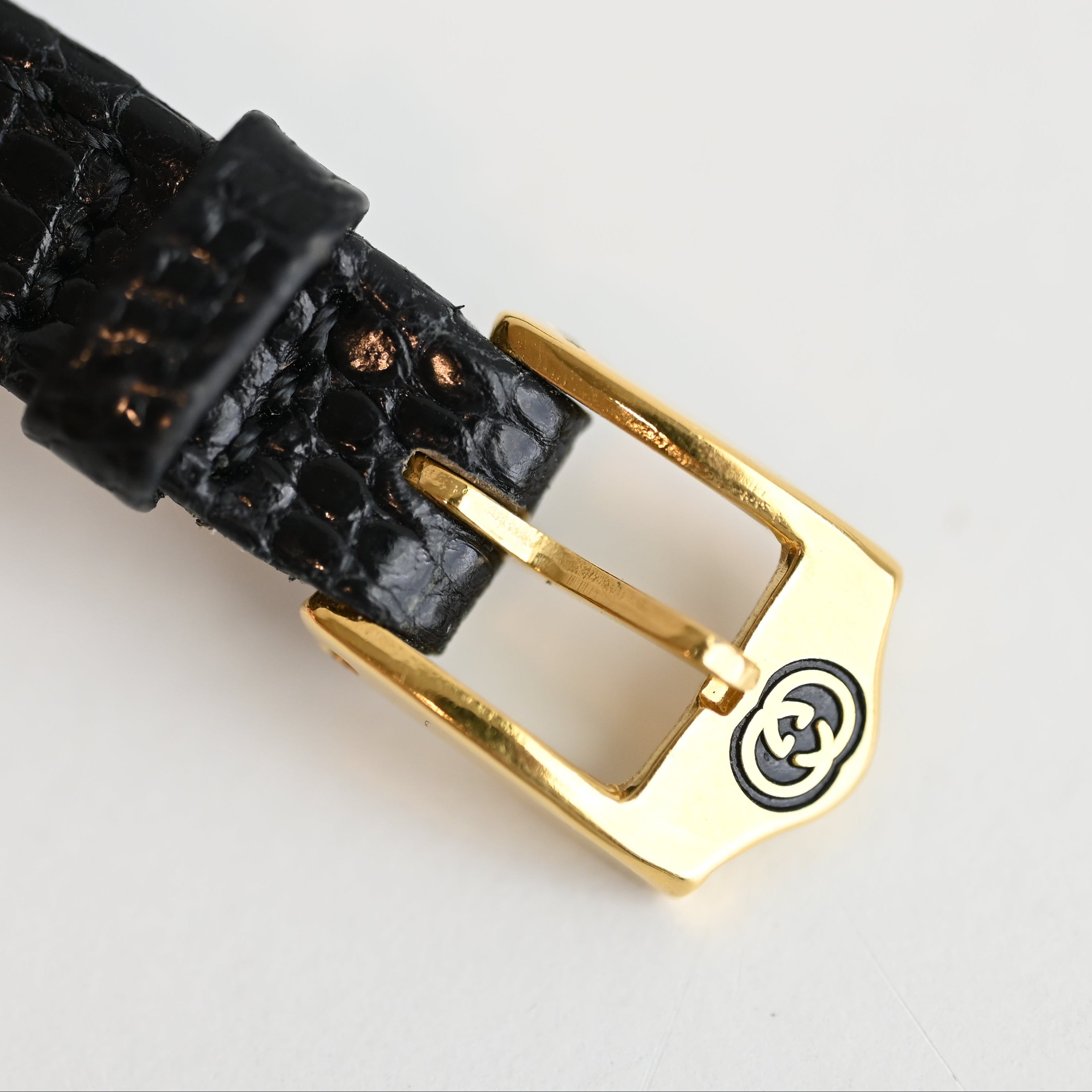 Gucci 2000L Sherry Line Watch - Leluxe Vintage Sdn. Bhd.