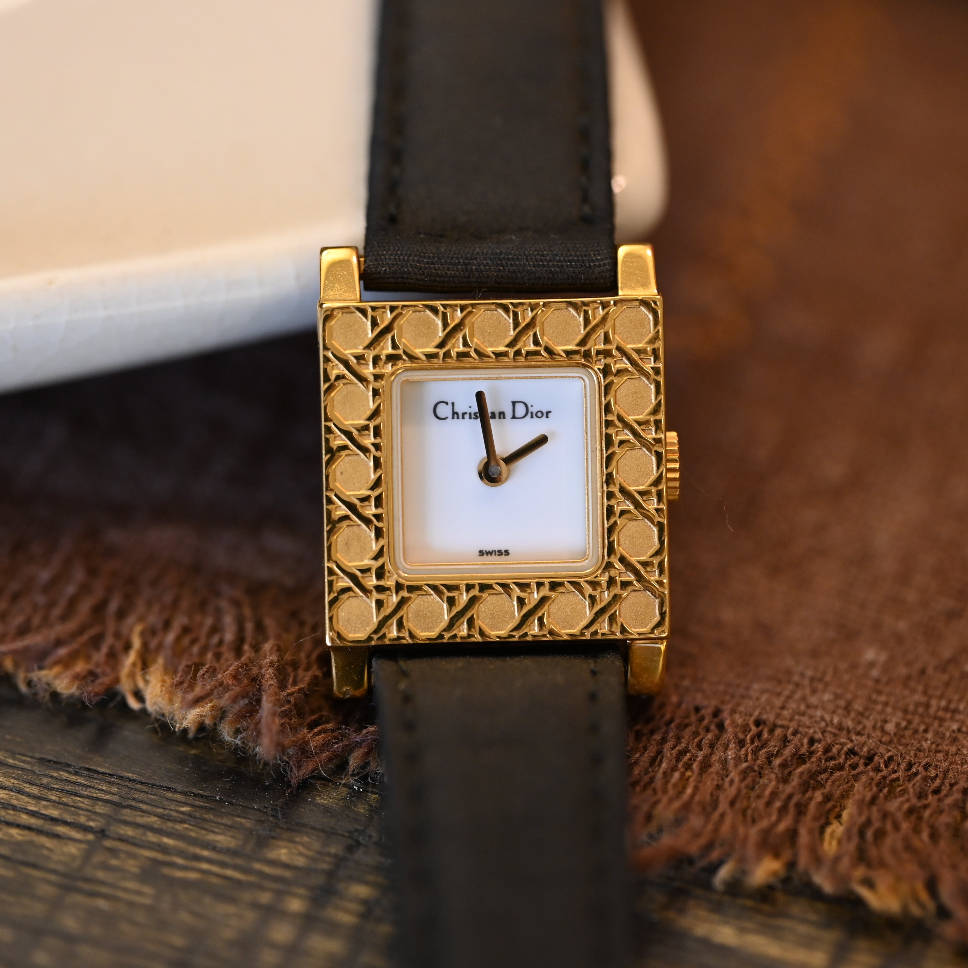 Christian Dior D60-159 La Parisienne Watch - Leluxe Vintage Sdn. Bhd.