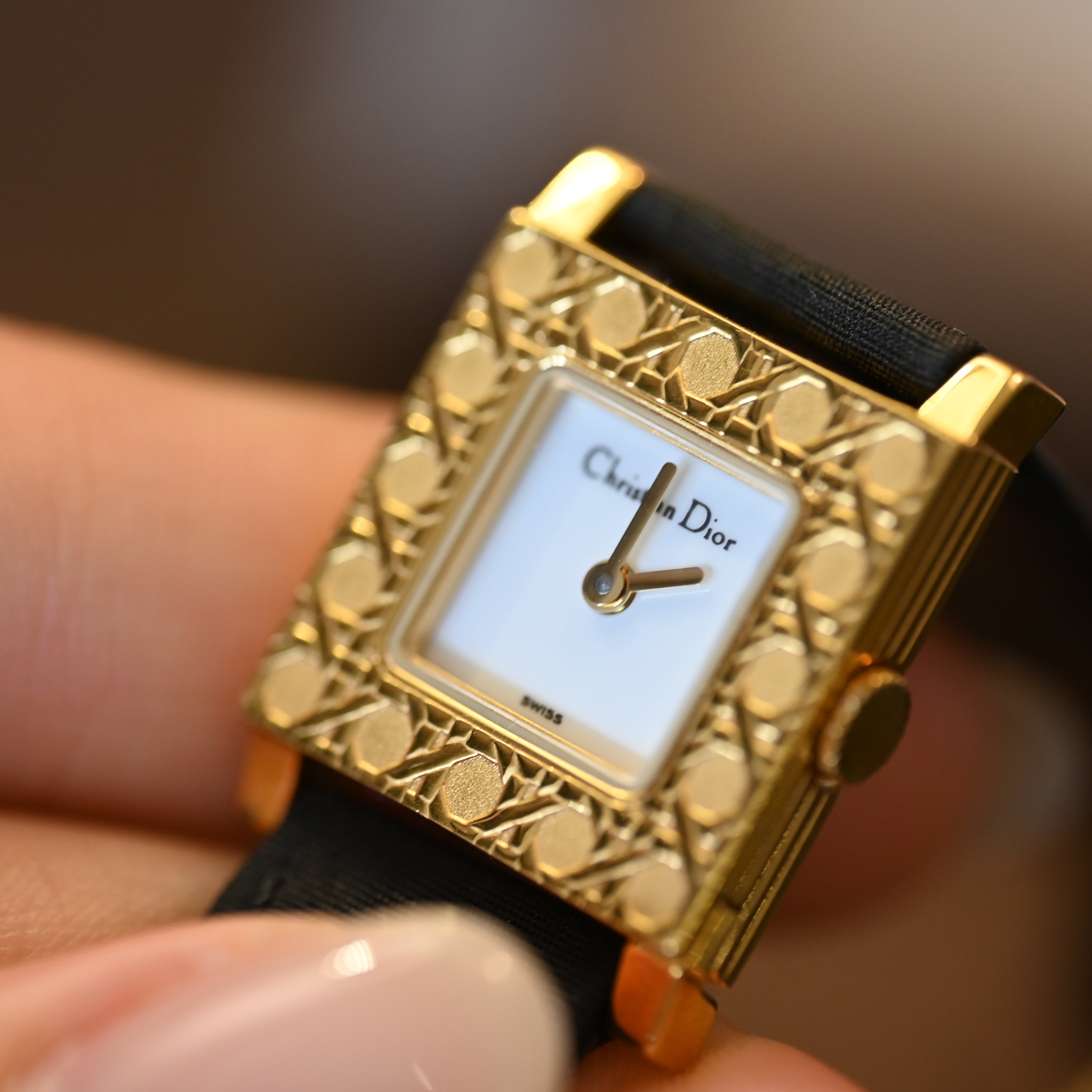 Christian Dior D60-159 La Parisienne Watch - Leluxe Vintage Sdn. Bhd.