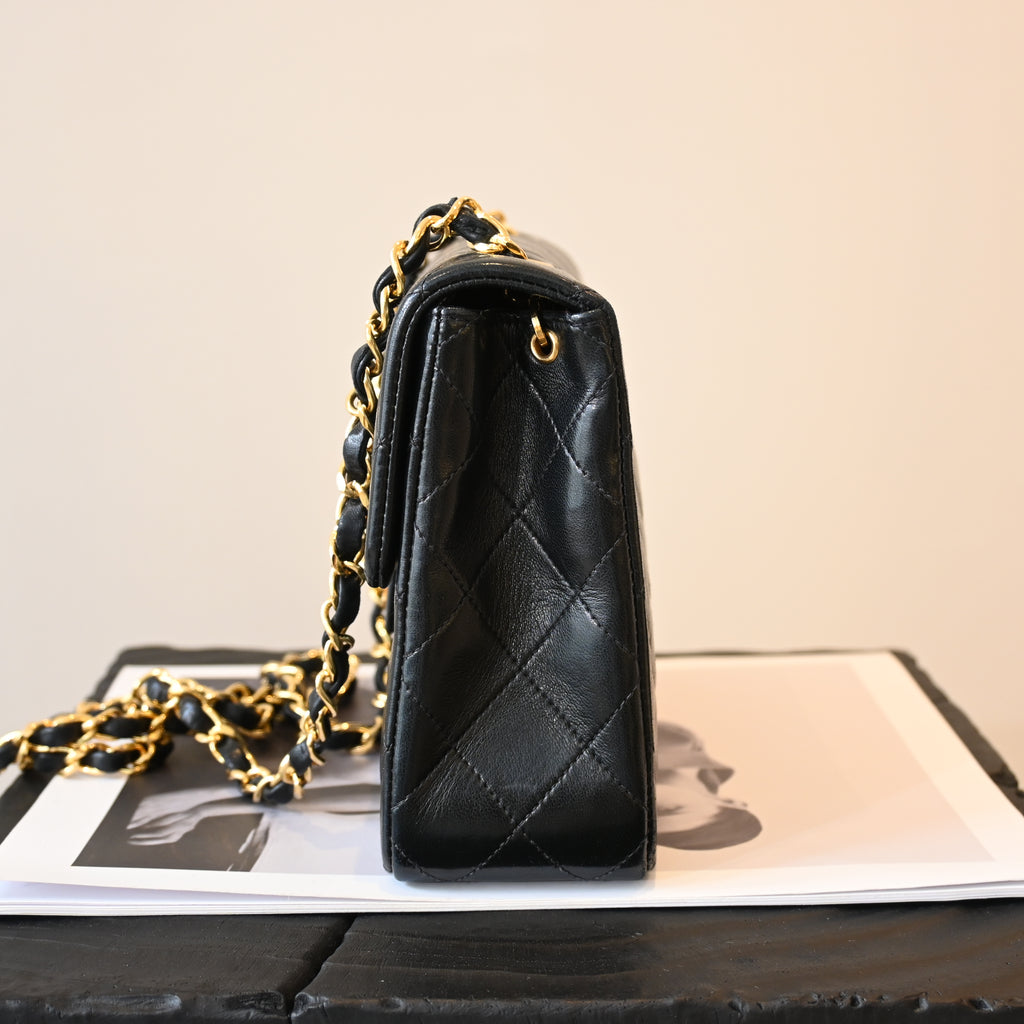 Chanel Classic Flap Mini Square 20 - Leluxe Vintage Sdn. Bhd.