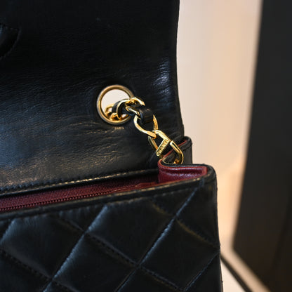 Chanel Classic Flap Mini Square 20 - Leluxe Vintage Sdn. Bhd.