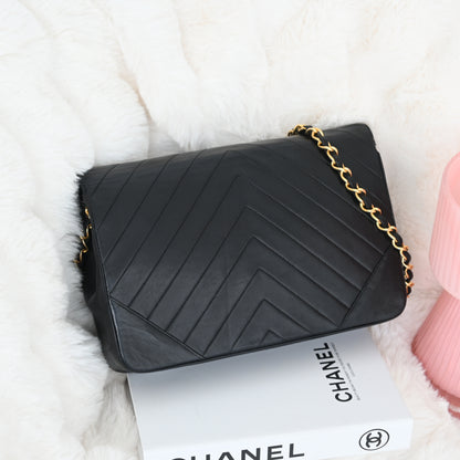 Chanel Chevron Flap Chain Shoulder Bag