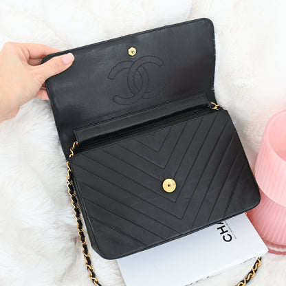 Chanel Chevron Flap Chain Shoulder Bag