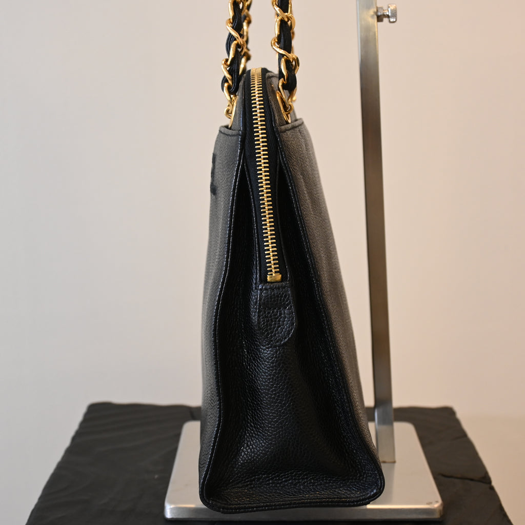 Chanel Logo Caviar Skin Mini Chain Tote - Leluxe Vintage Sdn. Bhd.