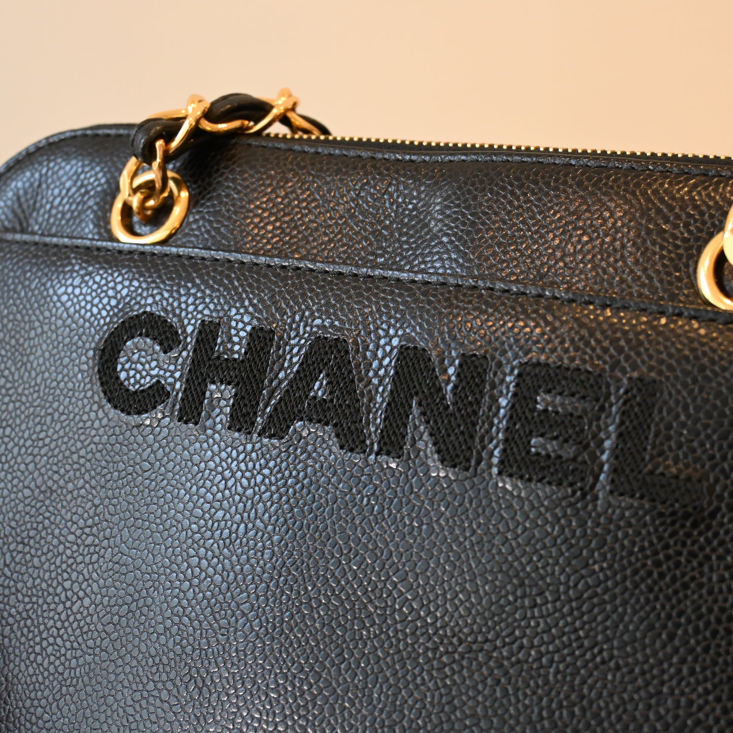Chanel Logo Caviar Skin Mini Chain Tote - Leluxe Vintage Sdn. Bhd.
