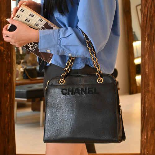 Chanel Logo Caviar Skin Mini Chain Tote - Leluxe Vintage Sdn. Bhd.