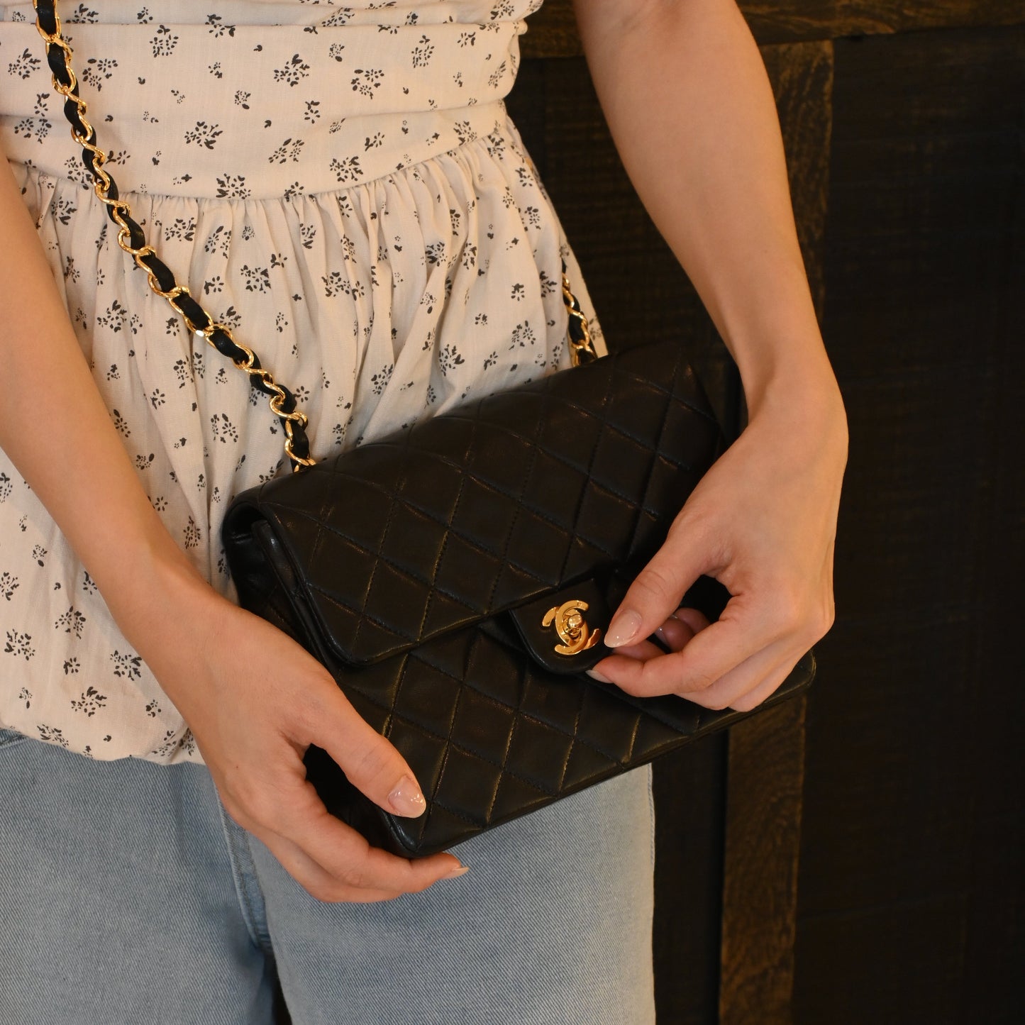 Chanel Classic Flap Mini Square 20 - Leluxe Vintage Sdn. Bhd.