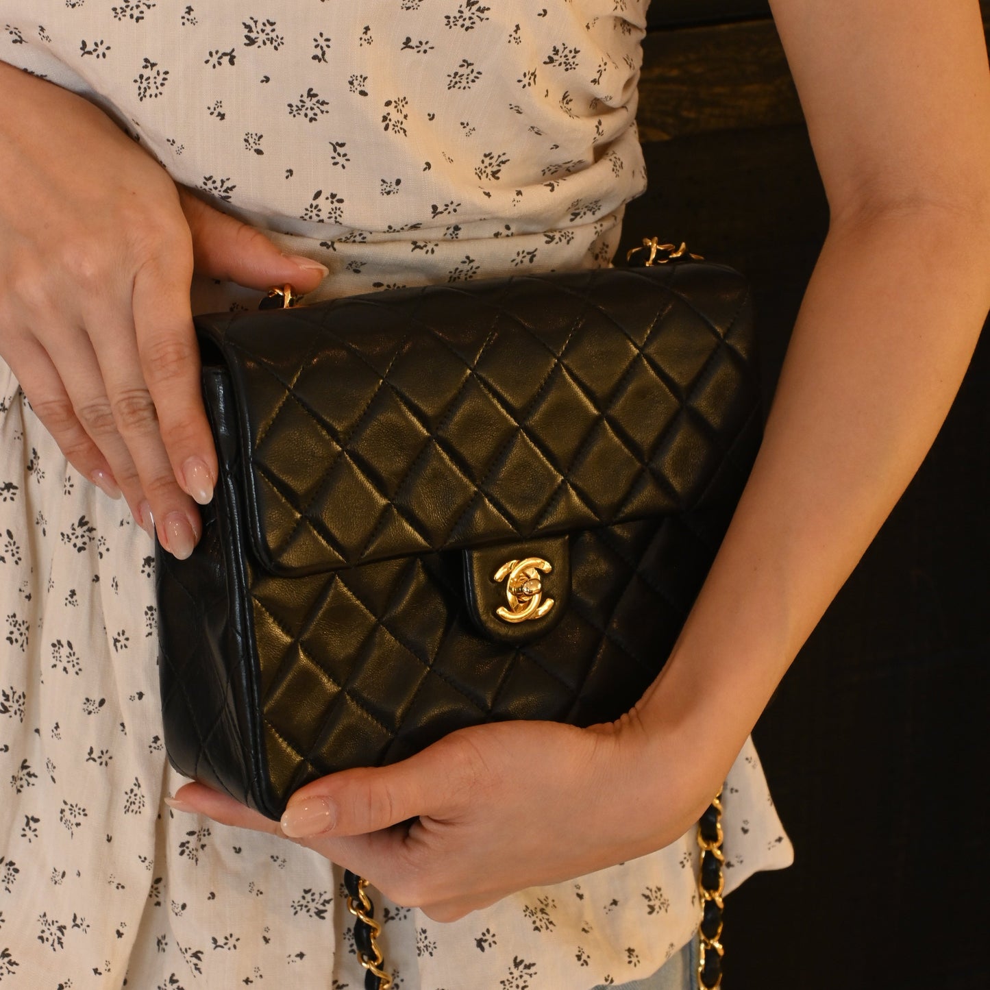 Chanel Classic Flap Mini Square 20 - Leluxe Vintage Sdn. Bhd.