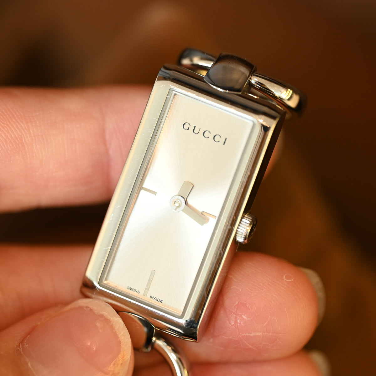 Gucci 119 Tornavoni Bangle Watch