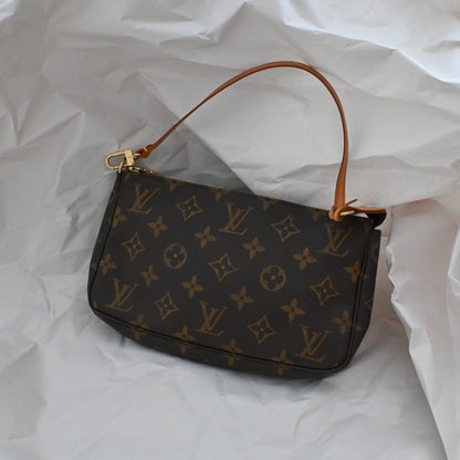 Louis Vuitton Pochette Accessoires