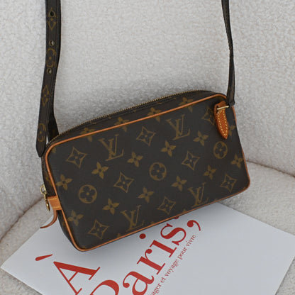 Louis Vuitton Marley Bondouliere