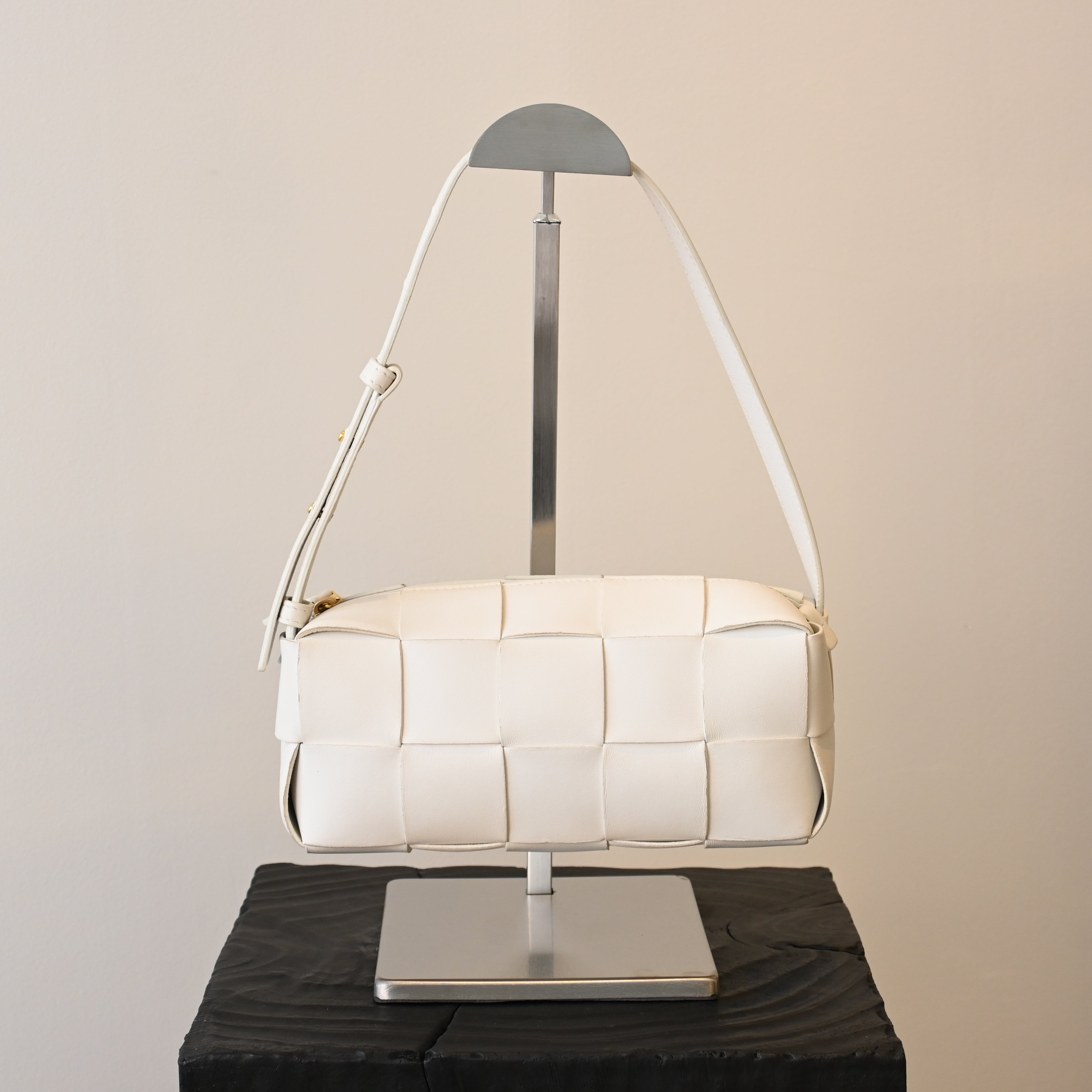Bottega Veneta White Small Brick Bag - Leluxe Vintage Sdn. Bhd.
